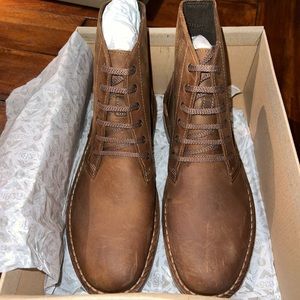 NIB Clarks Leather Boots